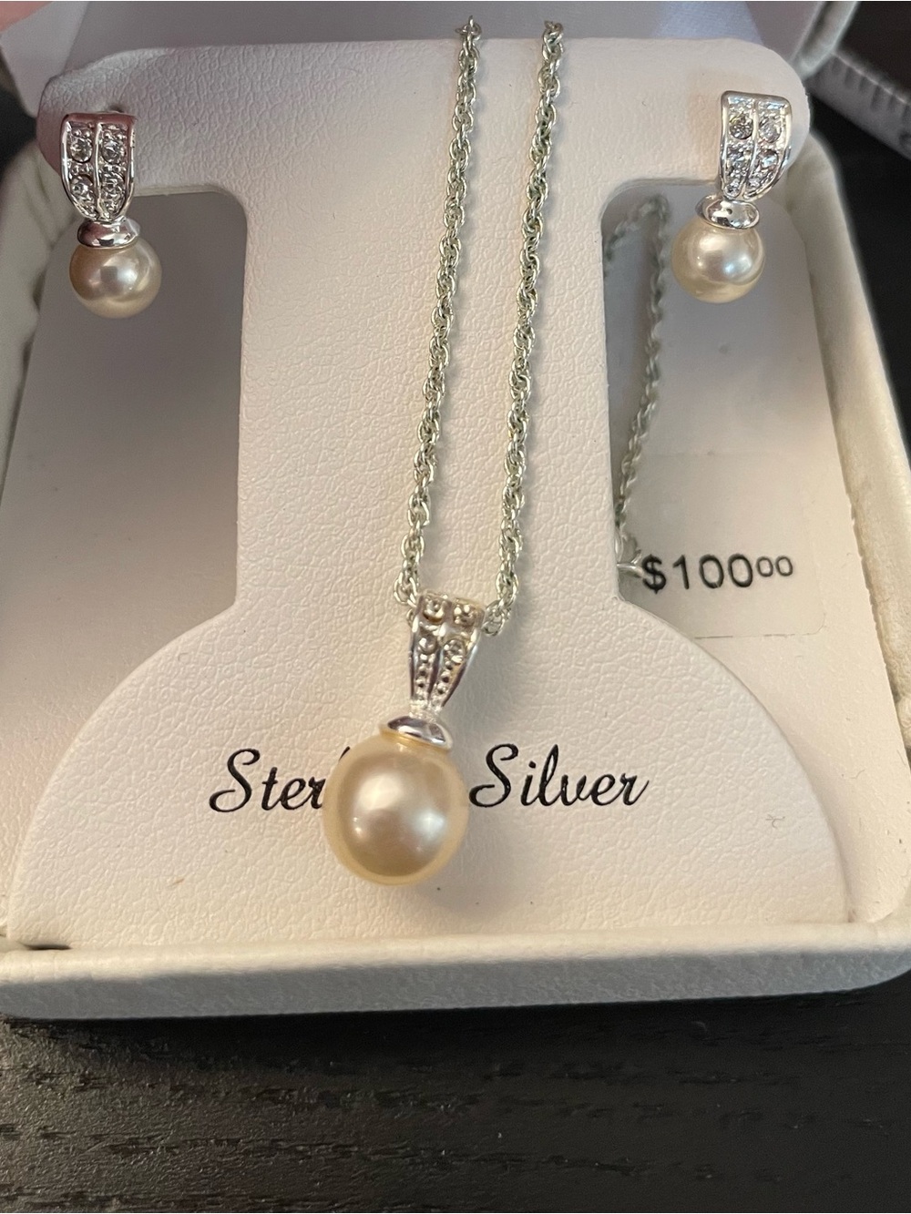 Sterling Silver Pearl Pendant Necklace and Earrings Set - Cream Pearls